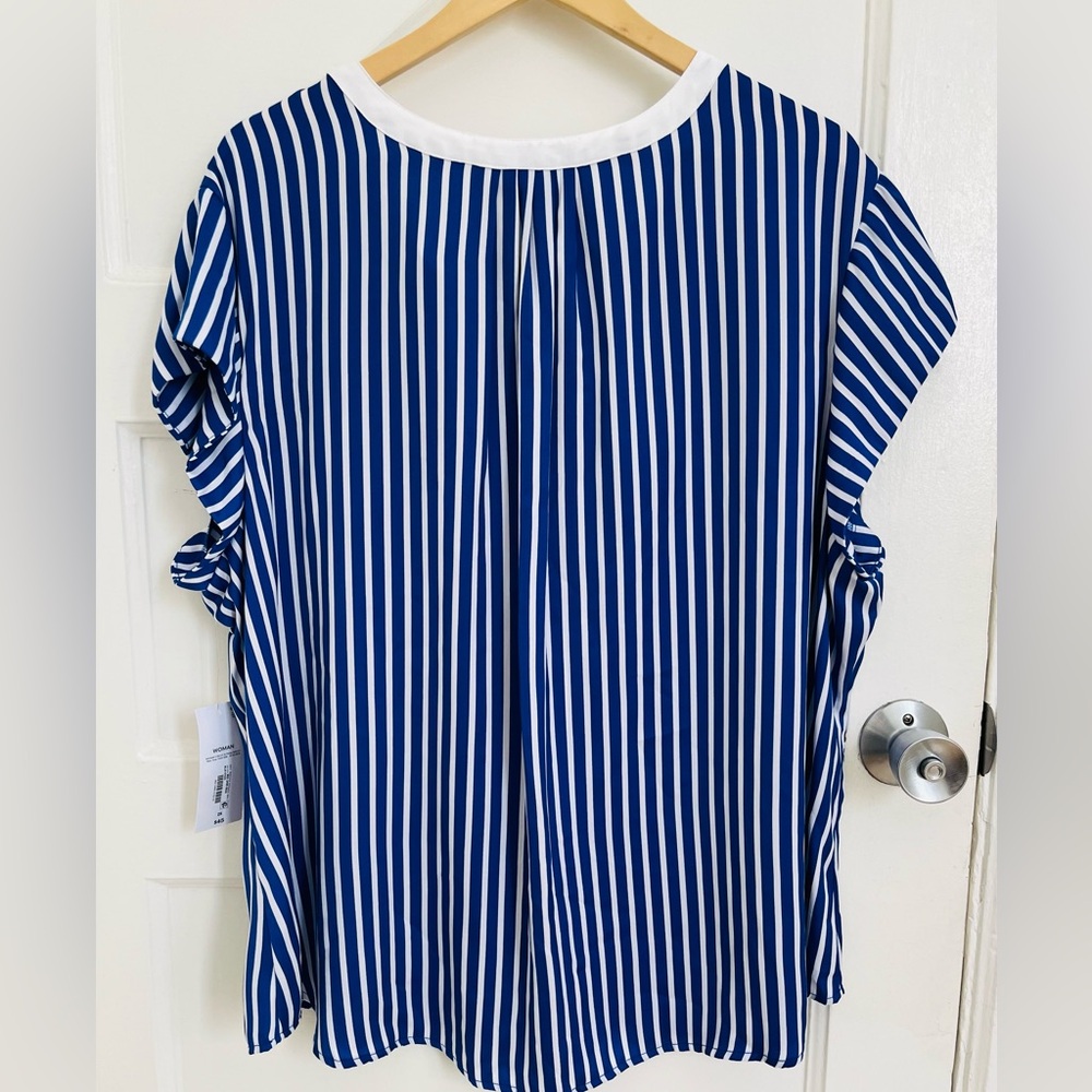 Liz Claiborne Women’s Crew Neck Blouse Size 2x - Picture 2 of 4